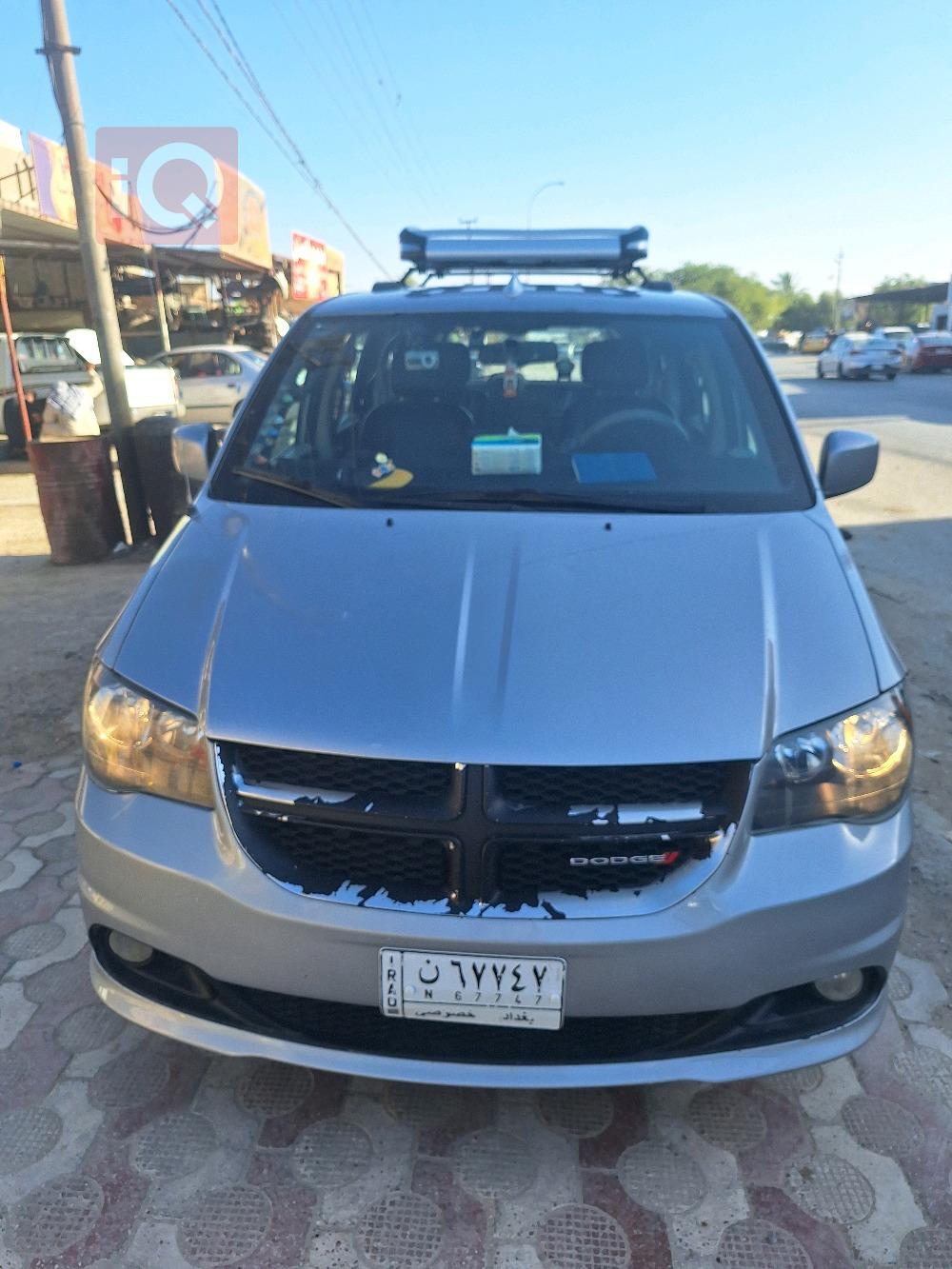 دودج جراند كارافان